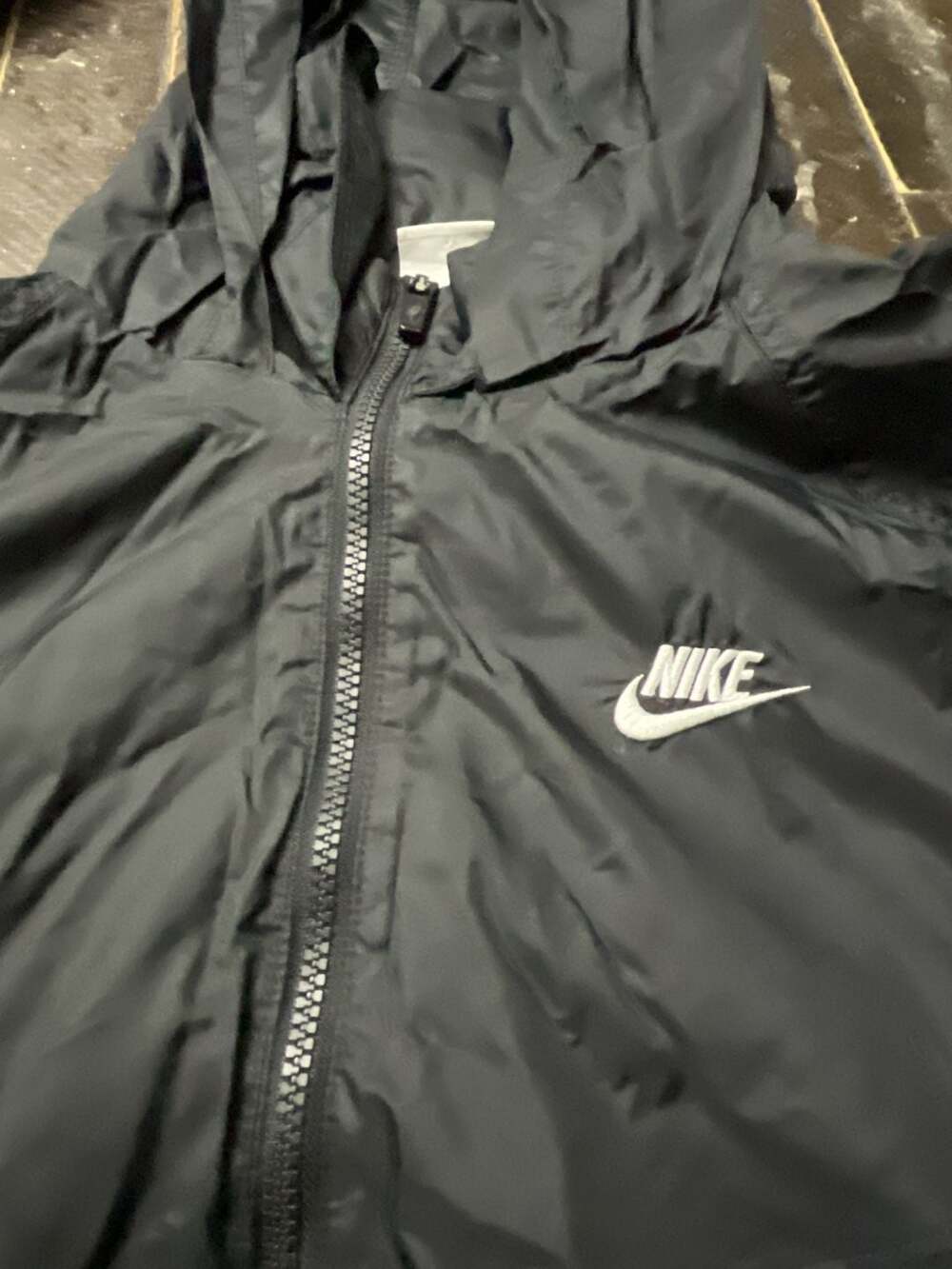 Nike Windbreaker Jacket Size L Black Hooded Full Zip